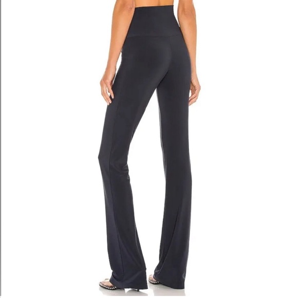 Norma Kamali Black Boot Pants. Size Small. - Picture 6 of 13